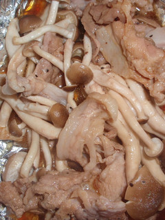 豚肉ときのこのホイル焼き-レシピのメイン写真