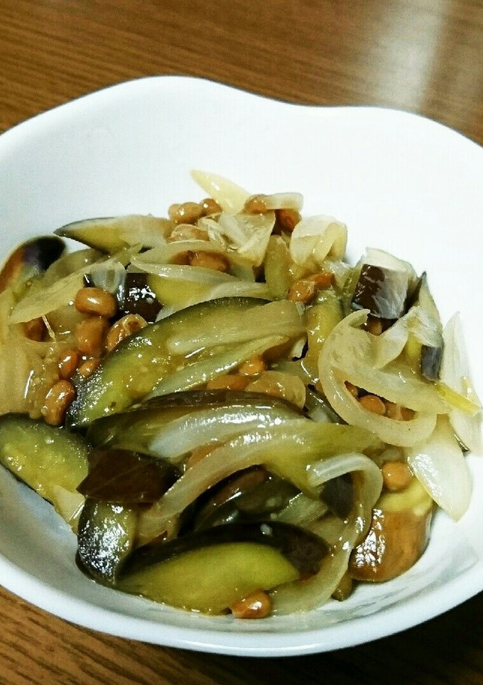 なすと玉ねぎの納豆炒め-レシピのメイン写真