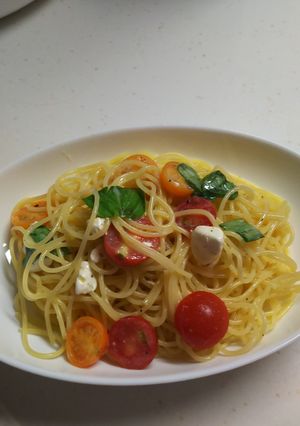 ミニトマトとクリームチーズの冷製パスタ-レシピのメイン写真