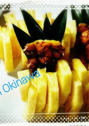 ポップなパイナップルの飾り切り-レシピのメイン写真