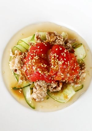 簡単!豚肉とトマトのレンジしゃぶしゃぶ-レシピのメイン写真