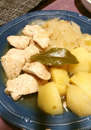 じゃがいもと鶏肉のコンソメ煮(鶏じゃが)-レシピのメイン写真