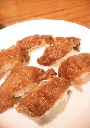ハレの日に❖牛肉の炙り寿司❖-レシピのメイン写真