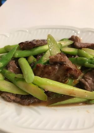 牛肉とアスパラのオイスターソース炒め-レシピのメイン写真