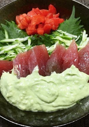 簡単♫まぐろのアボガドソース丼-レシピのメイン写真