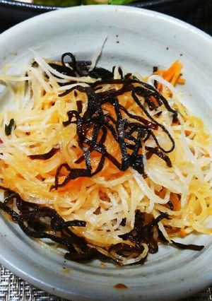大根のツマと塩昆布だけの簡単サラダ-レシピのメイン写真