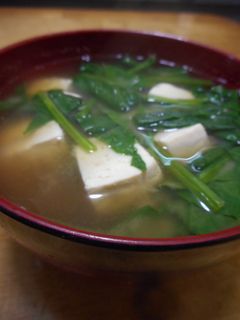 豆腐とほうれん草の味噌汁-レシピのメイン写真