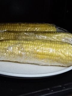 レンチンで甘くなる!とうもろこしの茹で方-レシピのメイン写真