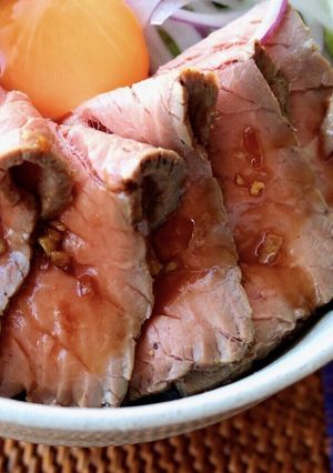 液体塩こうじを使って、ローストビーフ丼-レシピのメイン写真