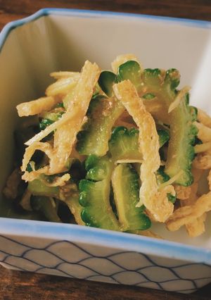 ゴーヤと油揚げの胡麻酢あえ-レシピのメイン写真