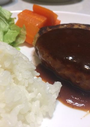 ハンバーグ-レシピのメイン写真