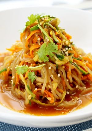 簡単ヘルシー！こんにゃくジャージャー麺-レシピのメイン写真