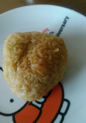 スライスチーズとめんつゆDE焼おにぎり！-レシピのメイン写真