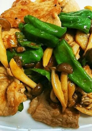 簡単　豚肉としめじの甘辛生姜炒め-レシピのメイン写真