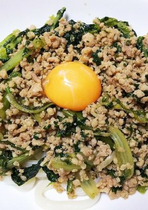 挽き肉とレタスの混ぜうどん-レシピのメイン写真