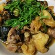 簡単鶏もも肉とわかめとうすあげの煮物