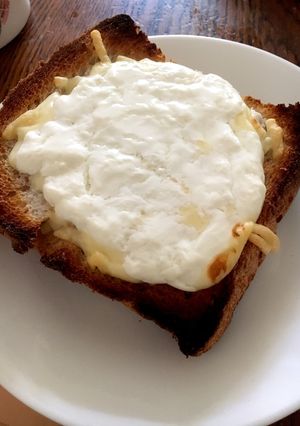 ヨーグルトとチーズで絶品トースト-レシピのメイン写真