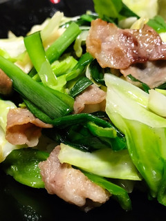 簡単★キャベツと豚肉のうま塩炒め-レシピのメイン写真