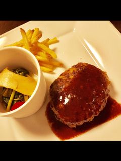 なすも入れちゃえ夏野菜バーグ➕リメイク-レシピのメイン写真