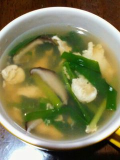ニラと生椎茸のたまごスープ-レシピのメイン写真