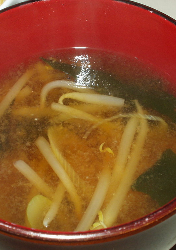 定番★もやしとわかめのお味噌汁-レシピのメイン写真