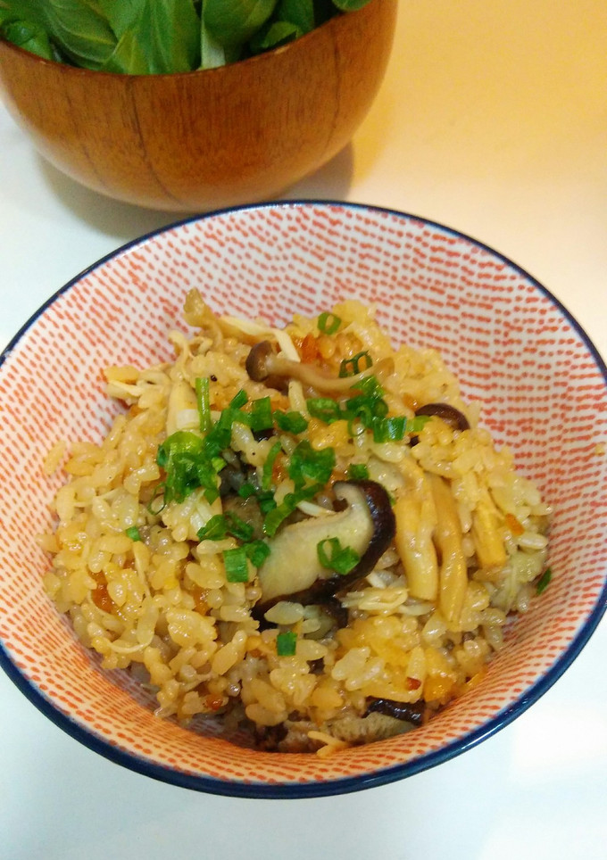 キノコと豚肉の炊込みご飯-レシピのメイン写真