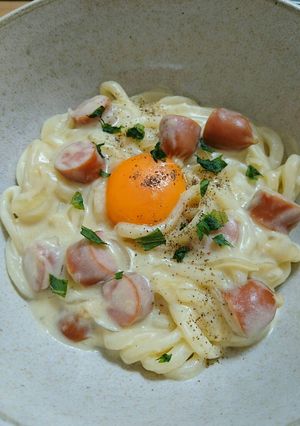 お手軽おいしい！カルボナーラうどん-レシピのメイン写真