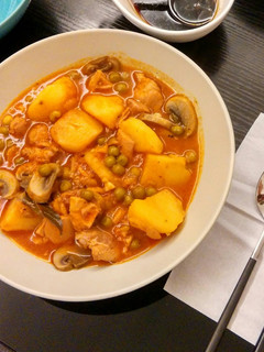 鶏もも肉とポテトのトマト煮込み-レシピのメイン写真