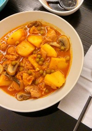 鶏もも肉とポテトのトマト煮込み-レシピのメイン写真