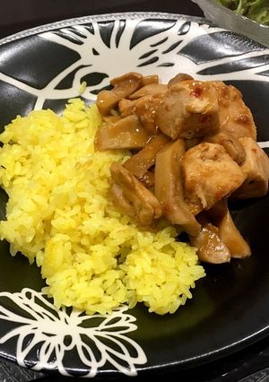 簡単夏ご飯!鶏肉ときのこのエスニックご飯-レシピのメイン写真