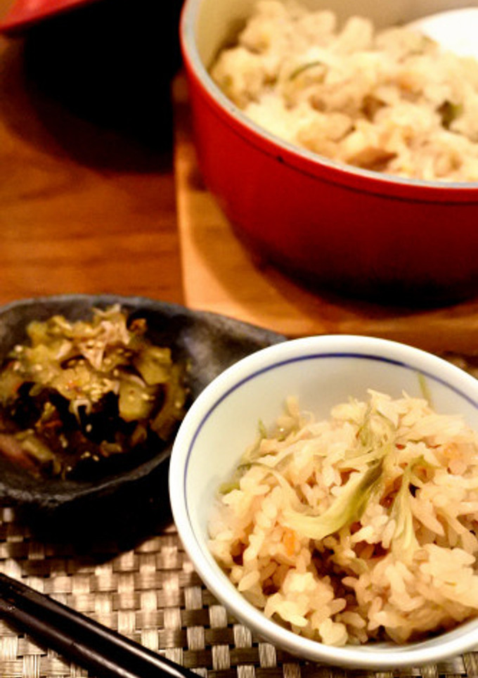 ルクルーゼでみょうがの炊き込みご飯-レシピのメイン写真
