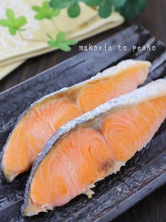 お弁当*固くならない!ふっくら柔らか塩鮭-レシピのメイン写真