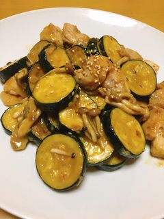 ズッキーニと鶏肉のポン酢炒め-レシピのメイン写真
