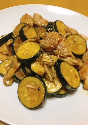 ズッキーニと鶏肉のポン酢炒め-レシピのメイン写真