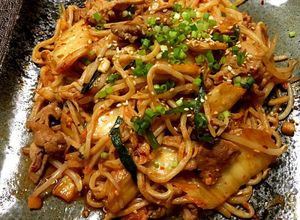 ヘルシー♫こんにゃく麺☆豚キムチ焼きそば-レシピのメイン写真