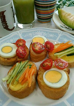 野菜いっぱいのオープンサンド-レシピのメイン写真