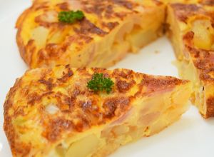 ふんわり香ばしい☆スパニッシュオムレツ-レシピのメイン写真
