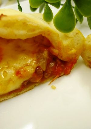醗酵なし！カルツォーネ風のパン-レシピのメイン写真