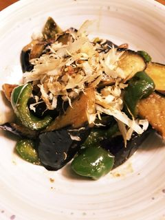 ご飯がすすむ、ナスとピーマンの即席炒め-レシピのメイン写真