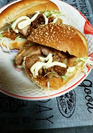 豚こまバーガー☆(*´ω｀*)-レシピのメイン写真
