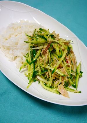 簡単！ピリ辛☆ツナ胡瓜茗荷のさっぱり丼-レシピのメイン写真