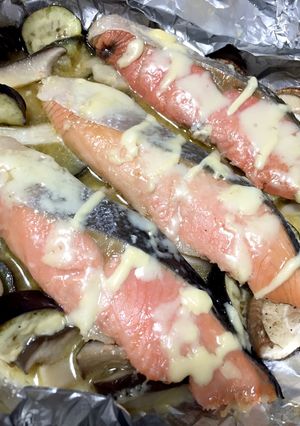 フライパン汚れない♫鮭チーズマヨホイル蒸-レシピのメイン写真
