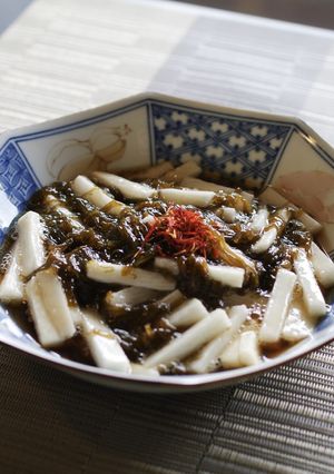 夏バテ予防に。もずくと長芋の三杯酢和え-レシピのメイン写真