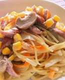 子ども大好き♥残り物でクリームパスタ♪