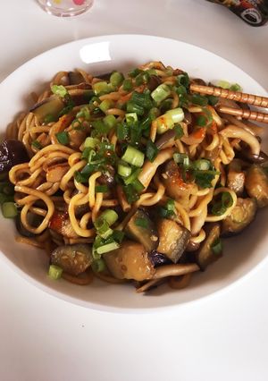 なすとしめじの焼きラーメン-レシピのメイン写真