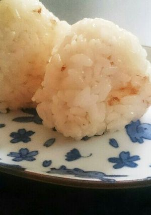 かつおぶしおにぎり～１才４ヶ月幼児食-レシピのメイン写真
