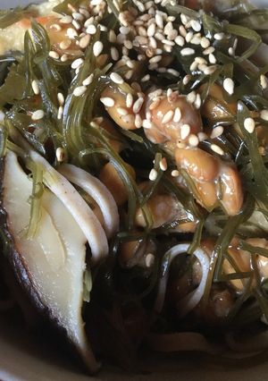 納豆と刻み昆布のちょっぴり甘い蕎麦-レシピのメイン写真
