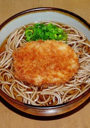 コロッケそば　鉄板Ｂ級グルメ！-レシピのメイン写真