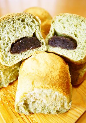 よもぎ粒あん★ちぎりパン~きな粉がけ~-レシピのメイン写真