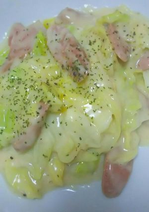 キャベツとウィンナーの簡単クリーム煮-レシピのメイン写真